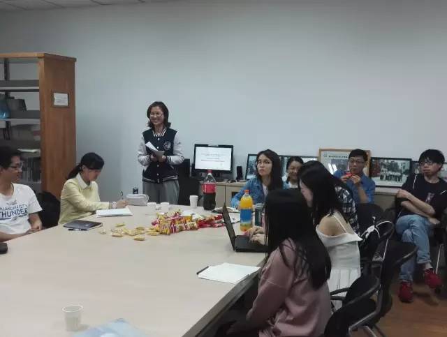 南大浓厚学术氛围引赞叹,大气科学学生论坛自由交流解难题