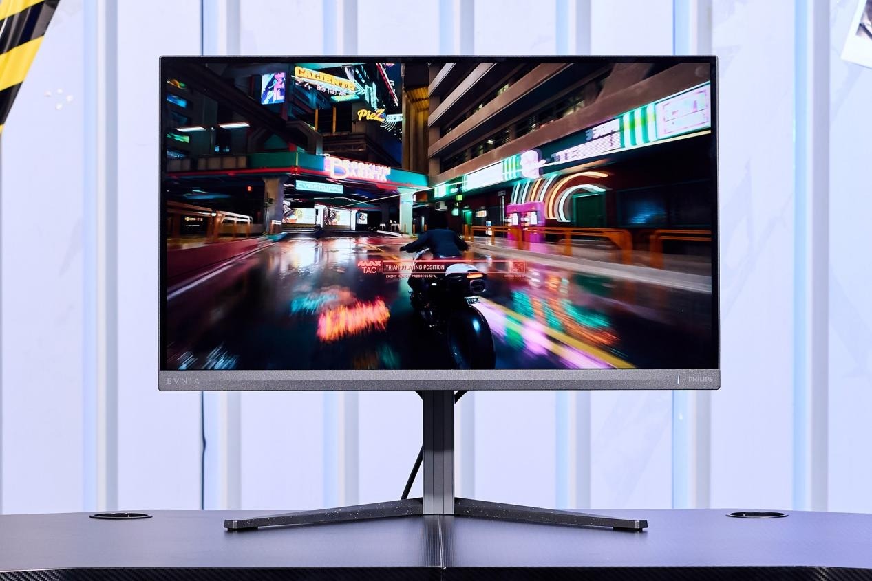 电竞显示器新宠!双模切换+AI辅助,畅玩游戏超带感