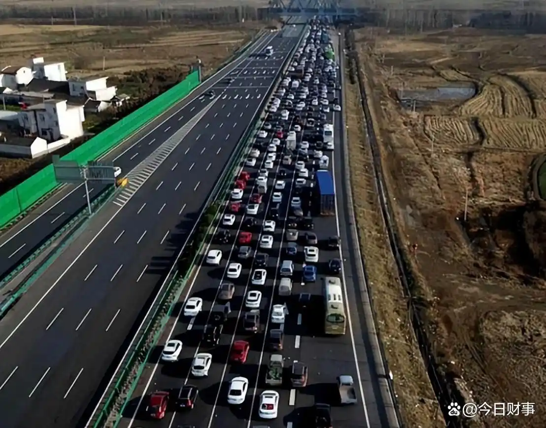 京港澳高速桥梁大拆除 5400人同时施工为哪般