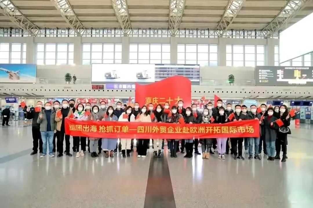 三年新冠疫情负面影响大,消除后遗症要抢抓机遇促发展